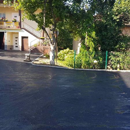 Azra Apartamento Visoko Exterior foto