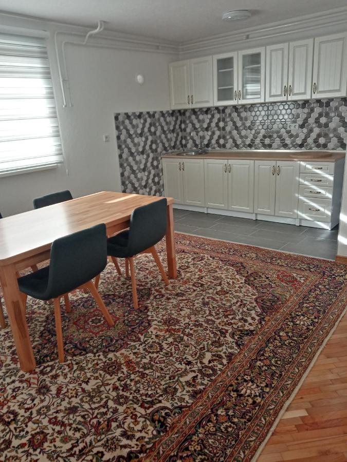Azra Apartamento Visoko Exterior foto
