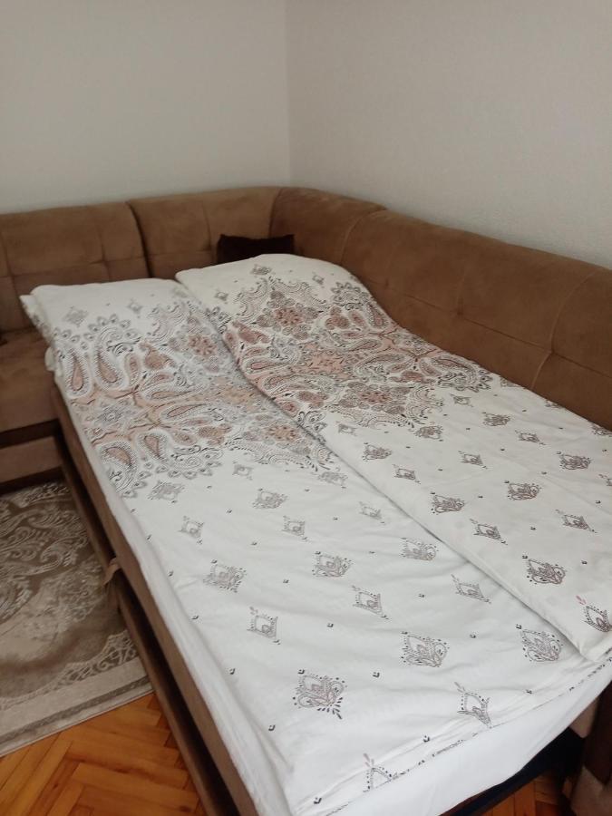 Azra Apartamento Visoko Exterior foto